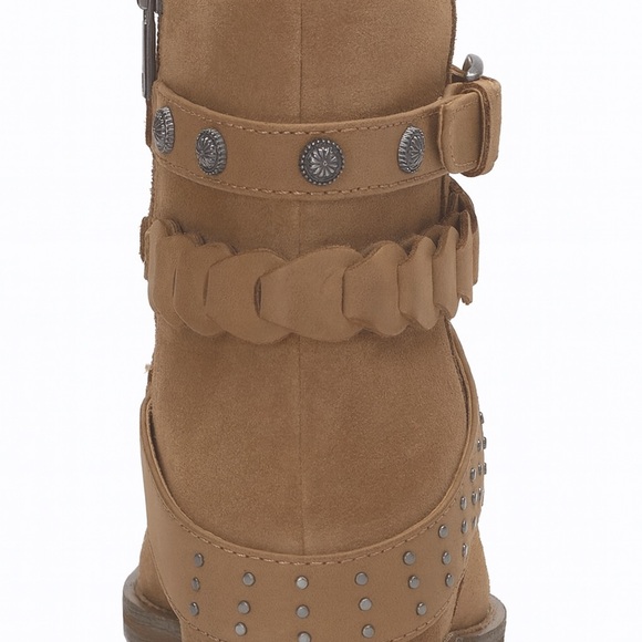 New In Box Lucky Brand Maiv Leather Bootie Sz 8 Tuscany Oil Studded Strap - Picture 4 of 5